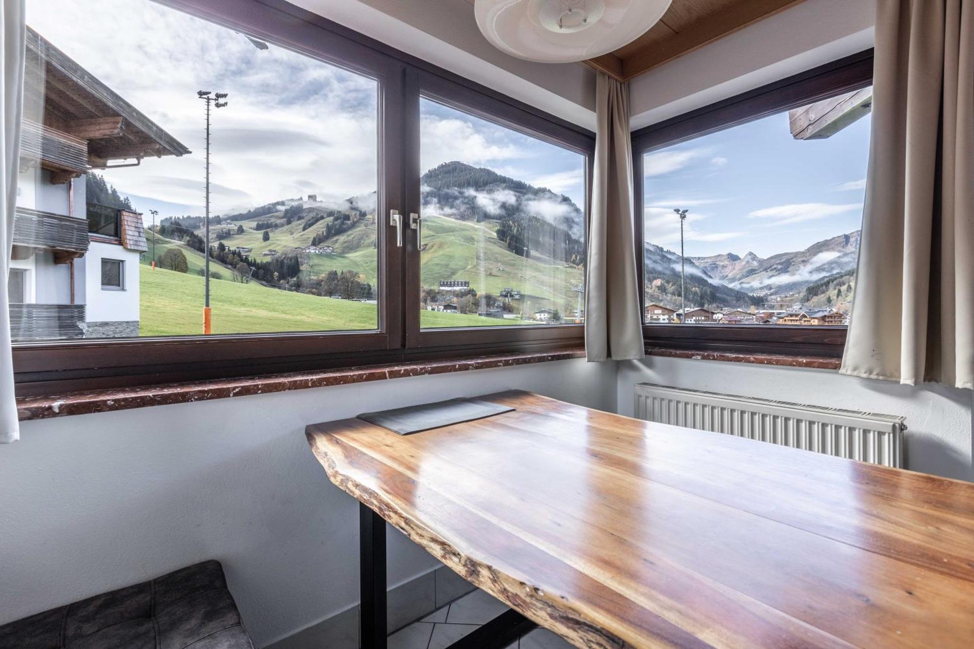 Appartements Wittenius Saalbach-Hinterglemm Bagian luar foto