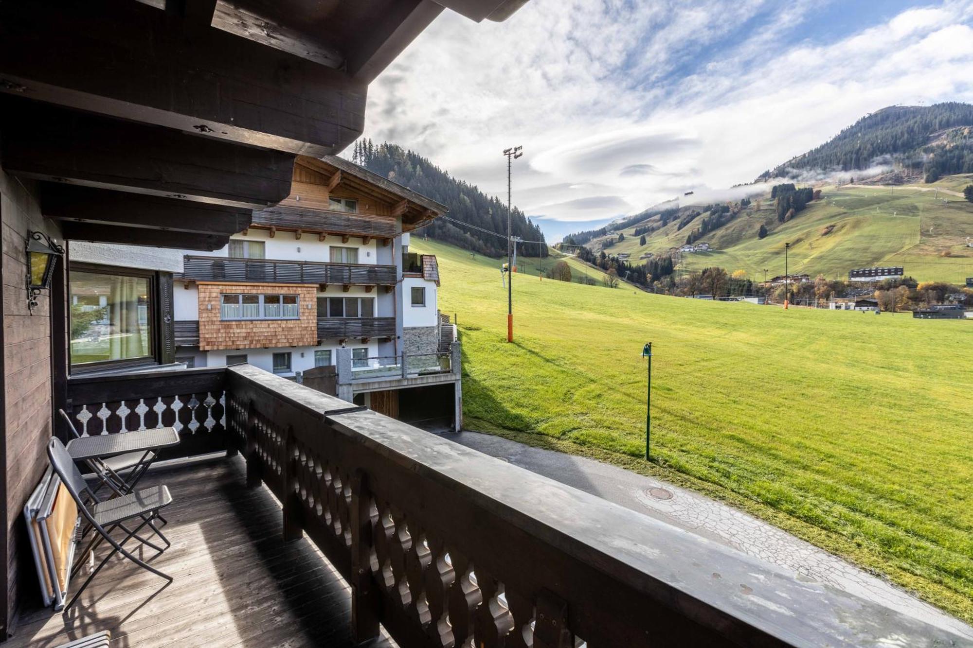 Appartements Wittenius Saalbach-Hinterglemm Bagian luar foto