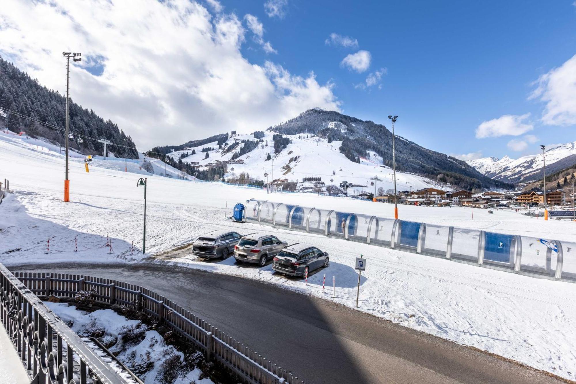 Appartements Wittenius Saalbach-Hinterglemm Bagian luar foto